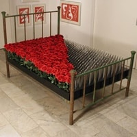 Bed of roses or bed of nails